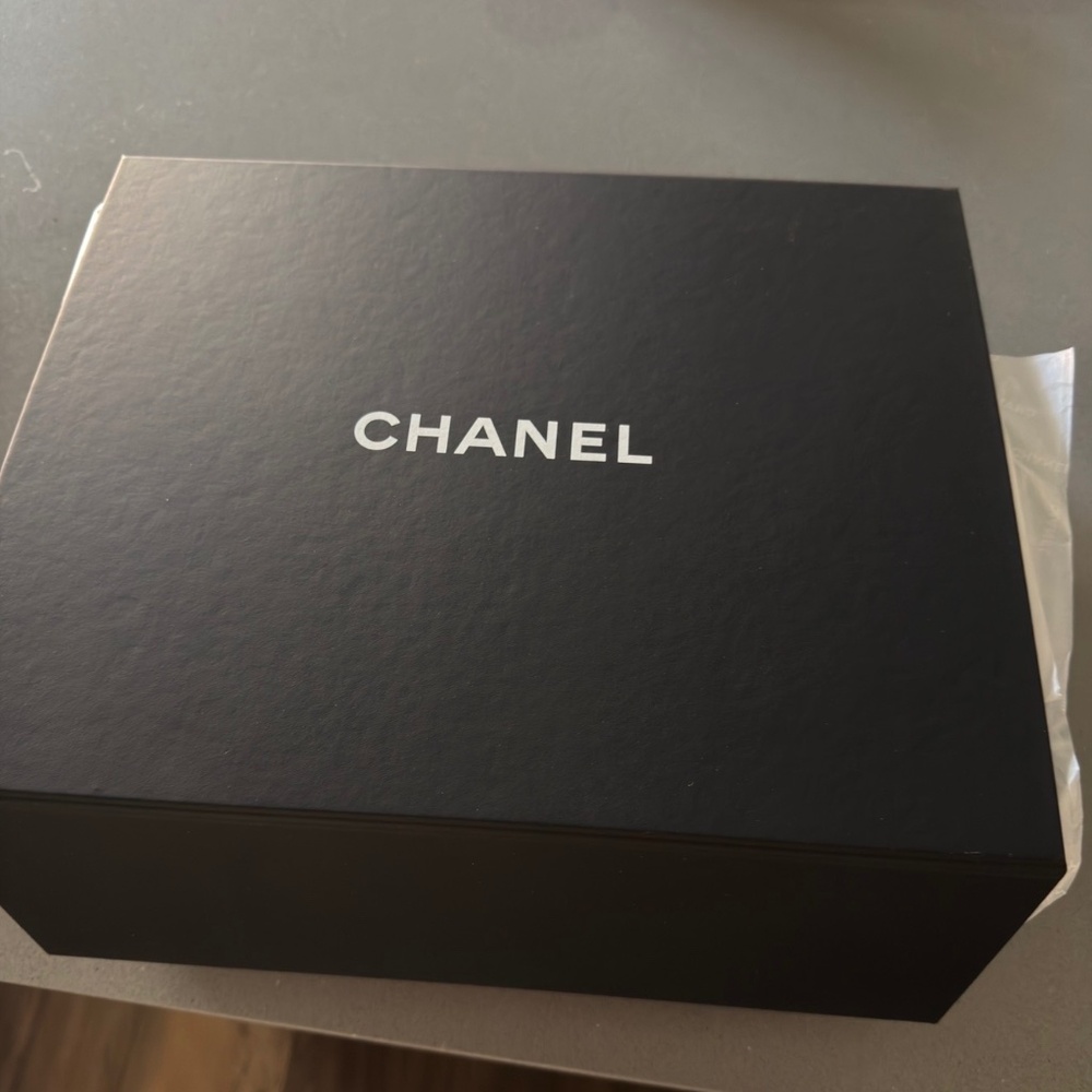 Chanel new season scarf and beanie never worn